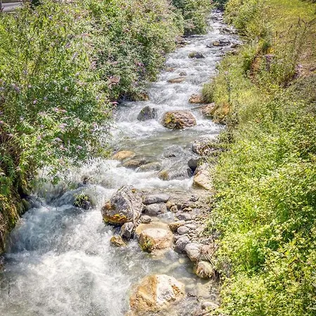 Le Des Eaux - Thermes - *